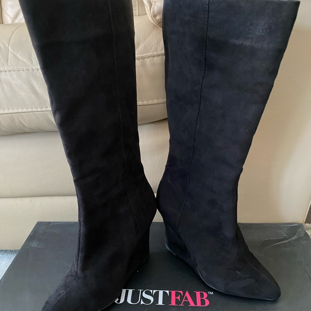 Swede wedge boots
